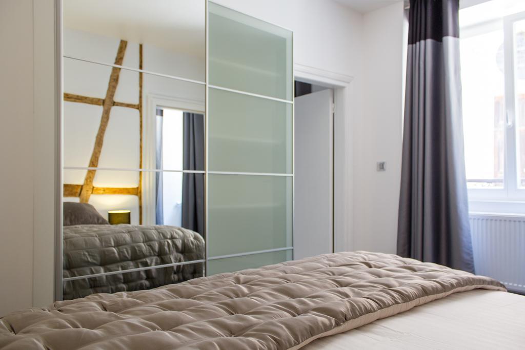 My Sweet Homes - Appartements Avec Spa Κολμάρ Δωμάτιο φωτογραφία